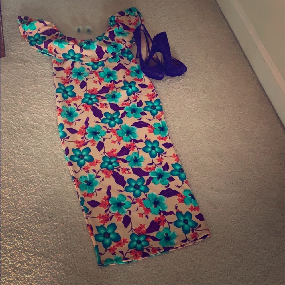 Floral Off Shoulder Dress.